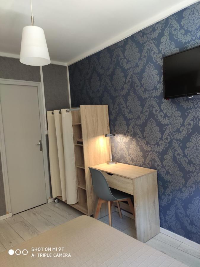 Bar Hotel Du Centre Montrevel-en-Bresse Экстерьер фото