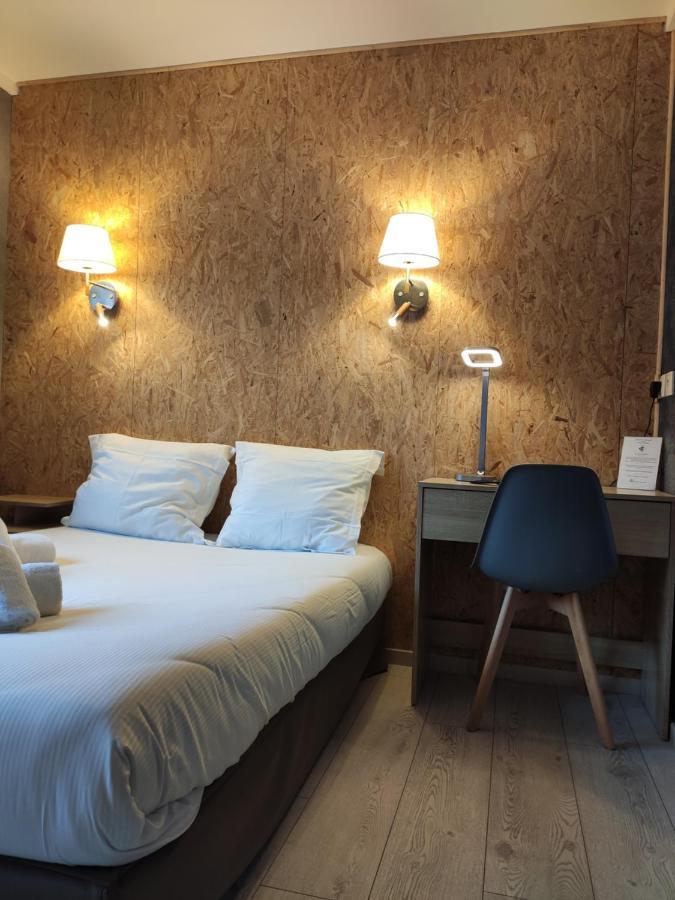 Bar Hotel Du Centre Montrevel-en-Bresse Экстерьер фото